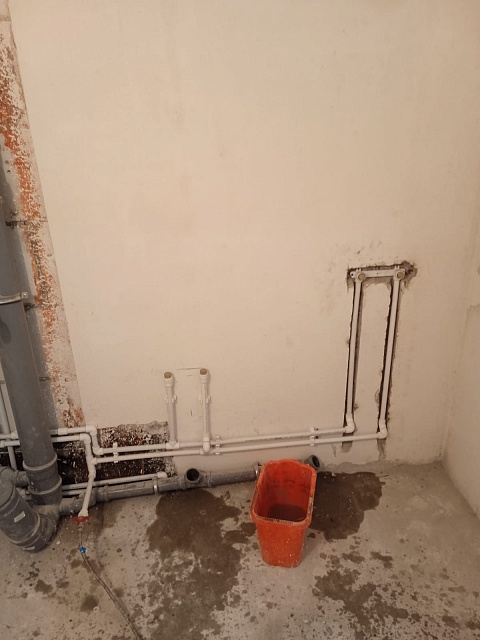 Прокладка полипропиленовых труб в новостройке ЖК Балтийский