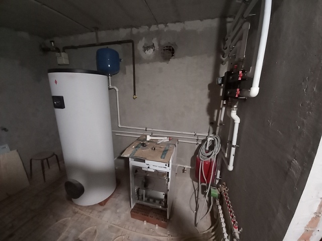 Проектирование и монтаж в частном доме отопления, канализации и водопровода